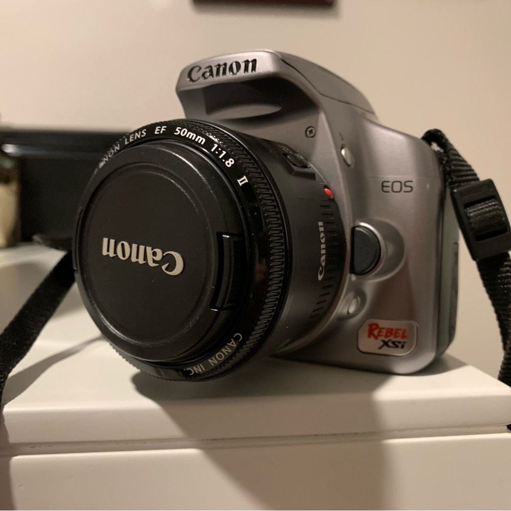 Canon Rebel XSI with lenses and more